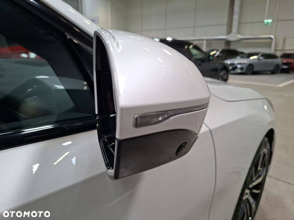 BMW Seria 5 - 21