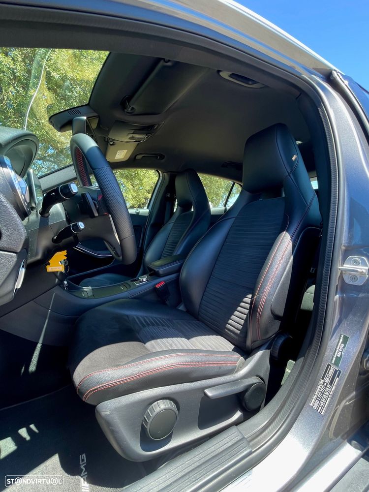 Mercedes-Benz GLA 220 CDI 7G-DCT AMG Line - 11
