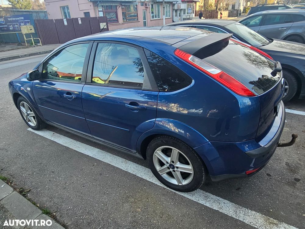 Ford Focus 1.6 TDCI Style - 3