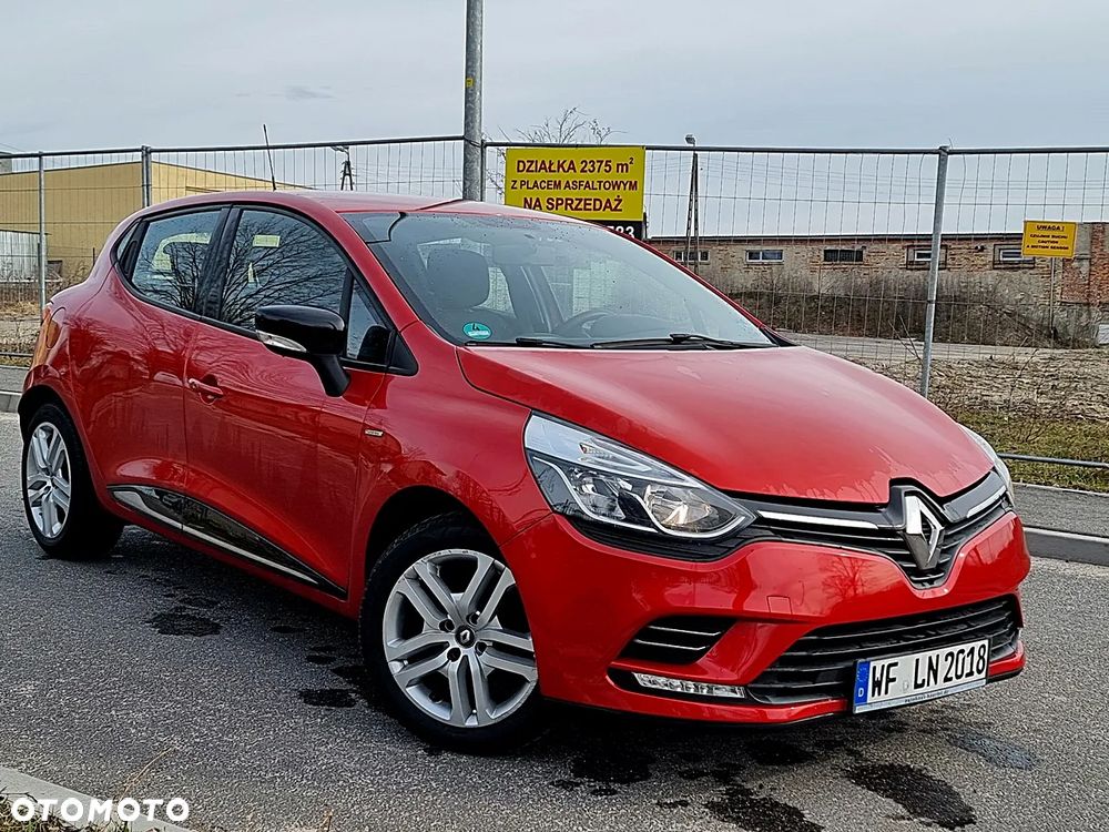 Renault Clio 1.2 16V 75 LIMITED - 1