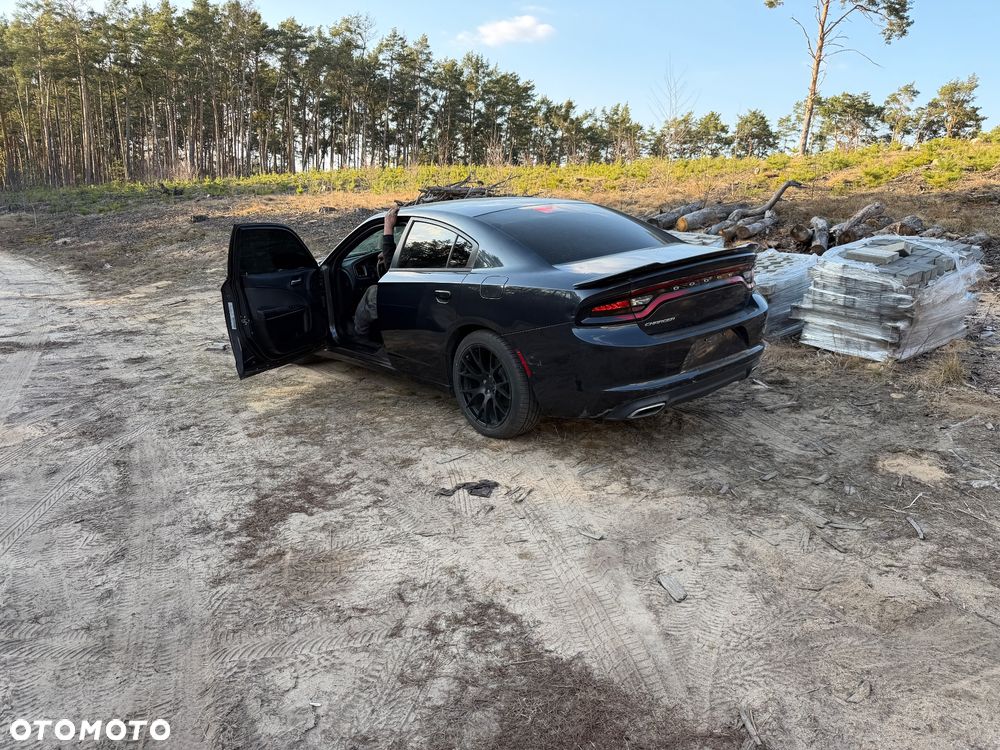 Dodge Charger - 2