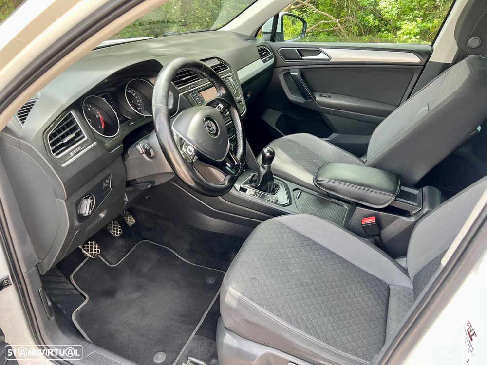 VW Tiguan 1.6 TDI Confortline - 43