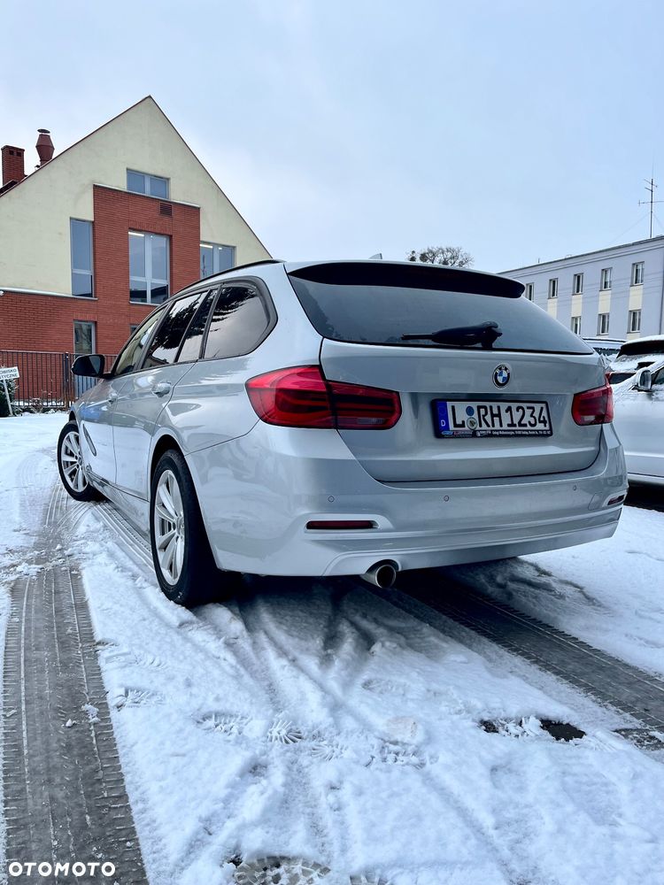 BMW Seria 3 318d - 10