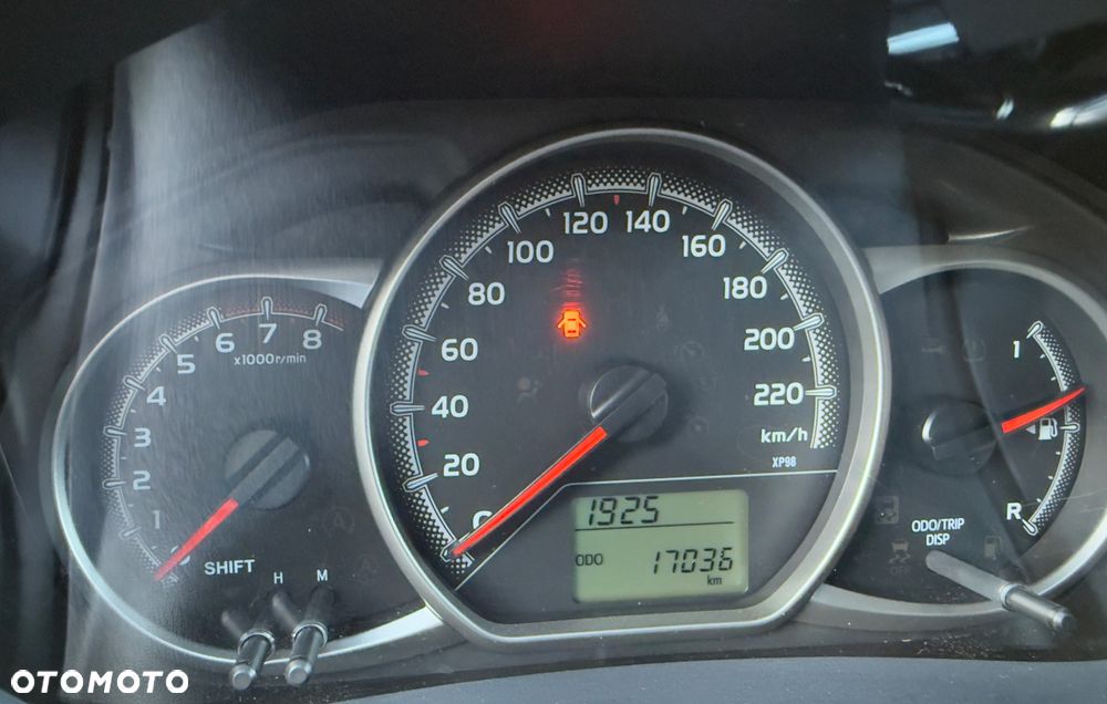 Toyota Yaris 1.0 Active EU6 - 20