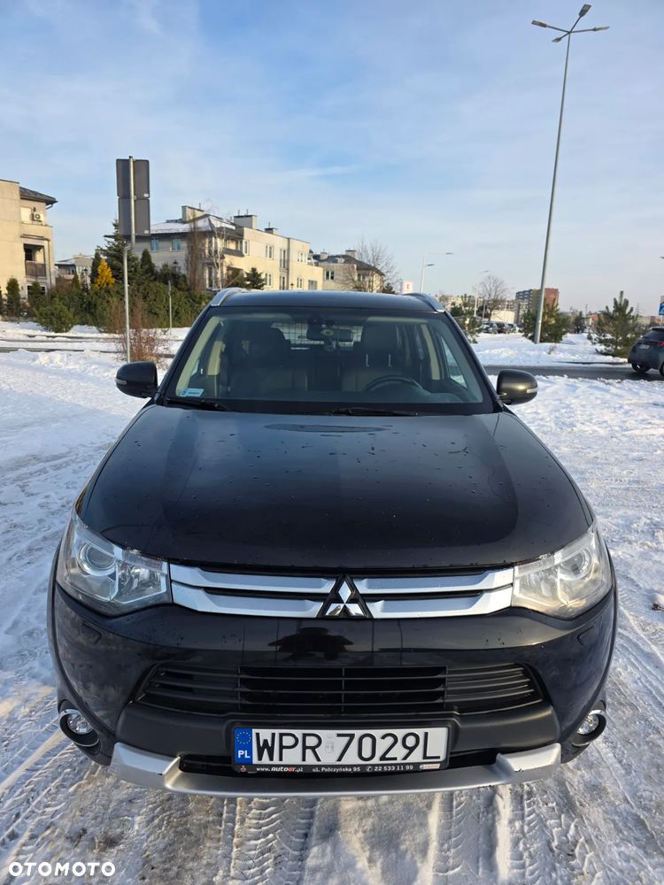 Mitsubishi Outlander 2.2 DID Instyle Navi - 9