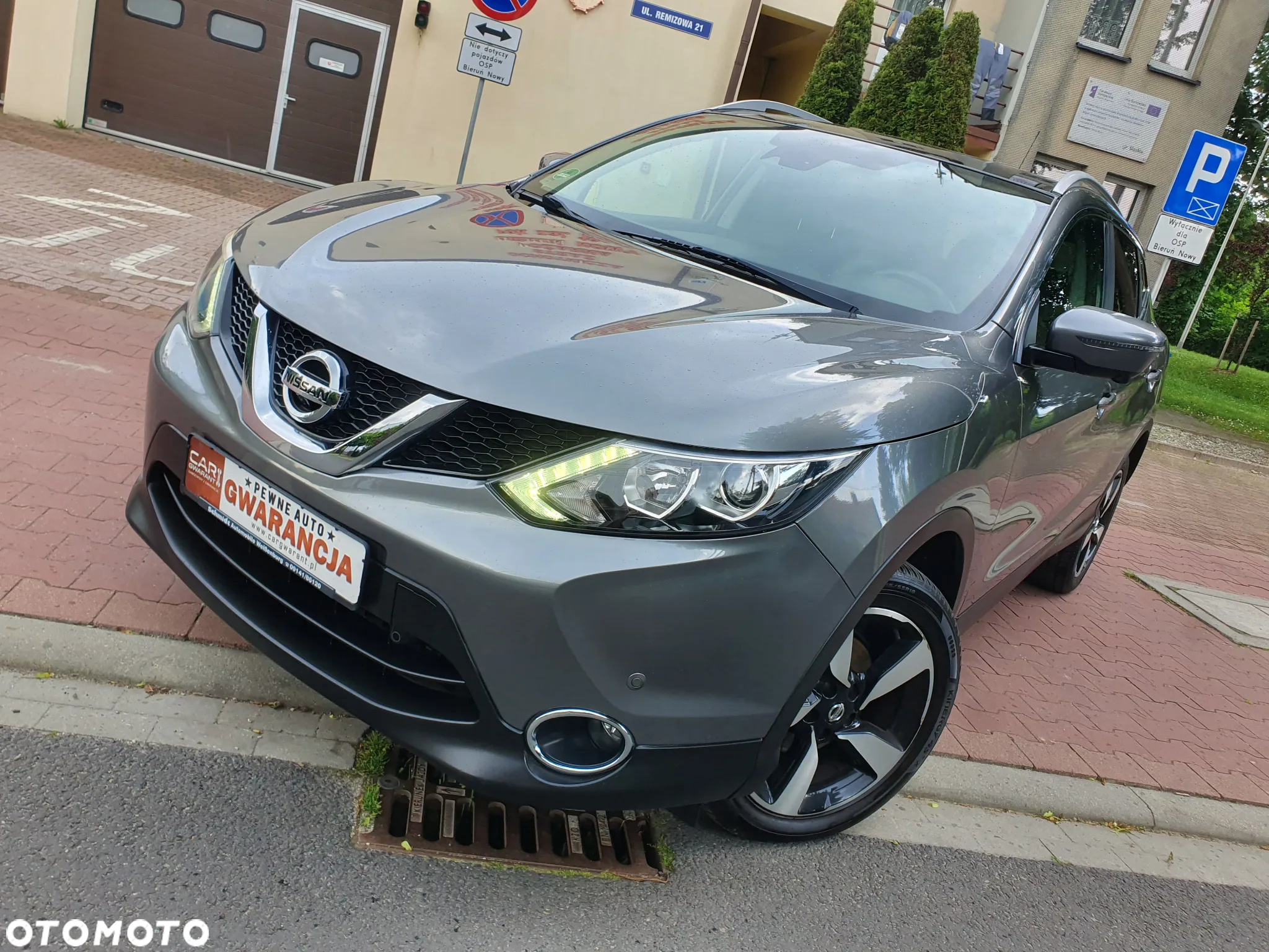 Nissan Qashqai 1.6 DIG-T N-Connecta - 20