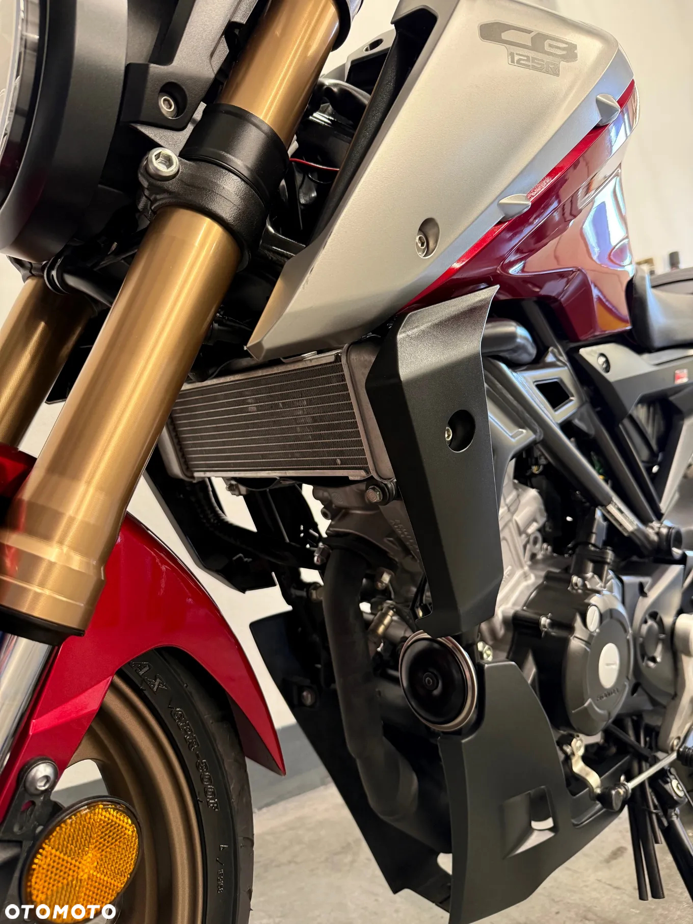 Honda CB - 27