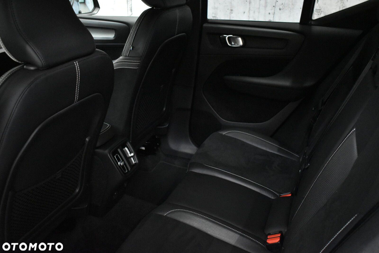 Volvo XC 40 - 19