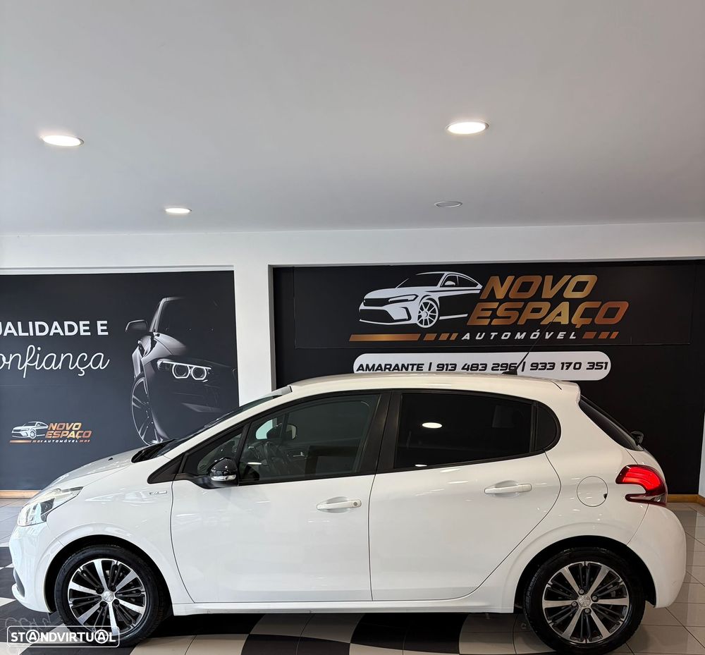 Peugeot 208 1.6 BlueHDi Style - 5
