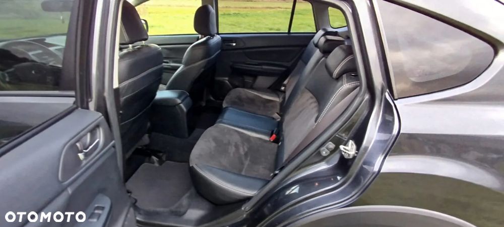 Subaru XV 2.0i Exclusive - 11