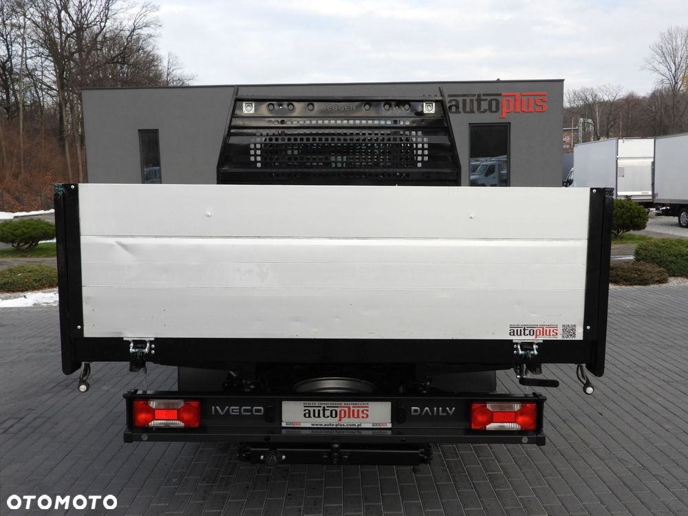 Iveco DAILY 50C16 WYWROTKA TROJSTRONNA PODWÓJNA KABINA DOKA 6 MIEJSC TEMPOMAT PNEUMATYKA BLIŹNIACZE KOŁA KLIMATYZACJA  160KM - 13