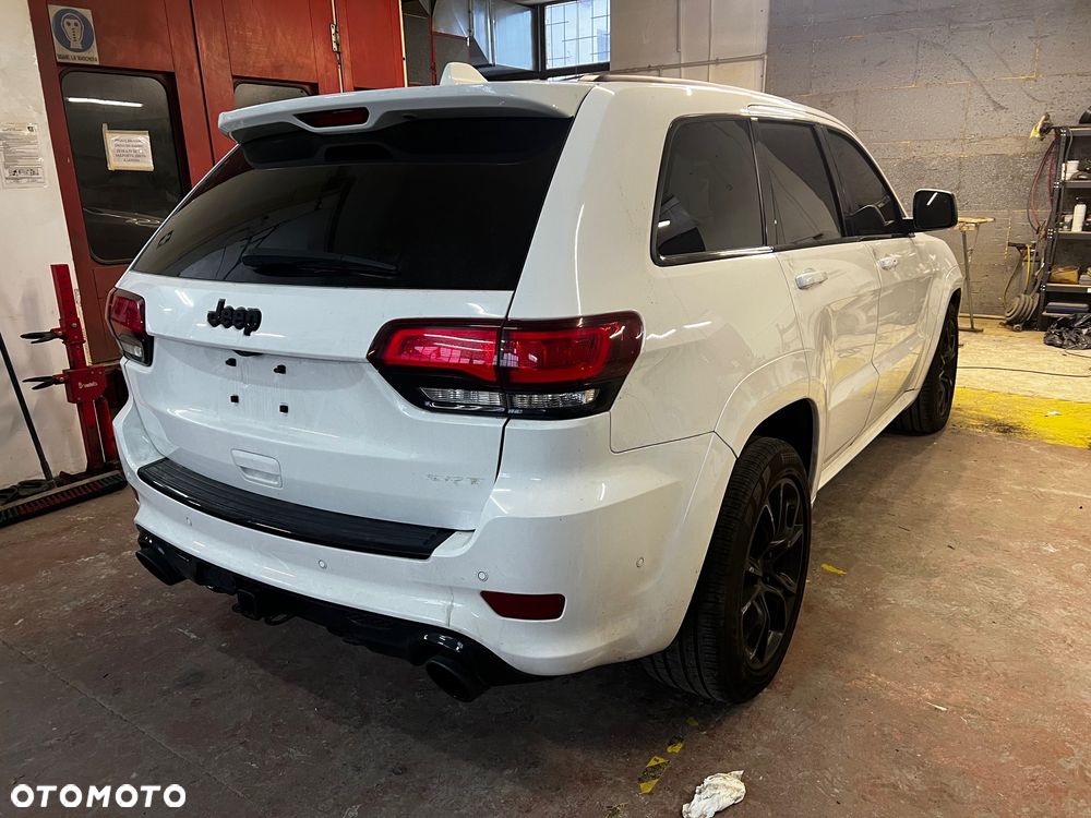 Jeep Grand Cherokee 6.4 V8 SRT8 - 26