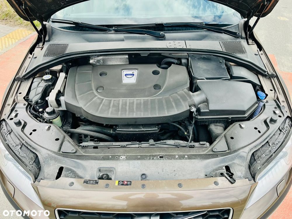 Volvo XC 70 D5 AWD Dynamic Summum - 10