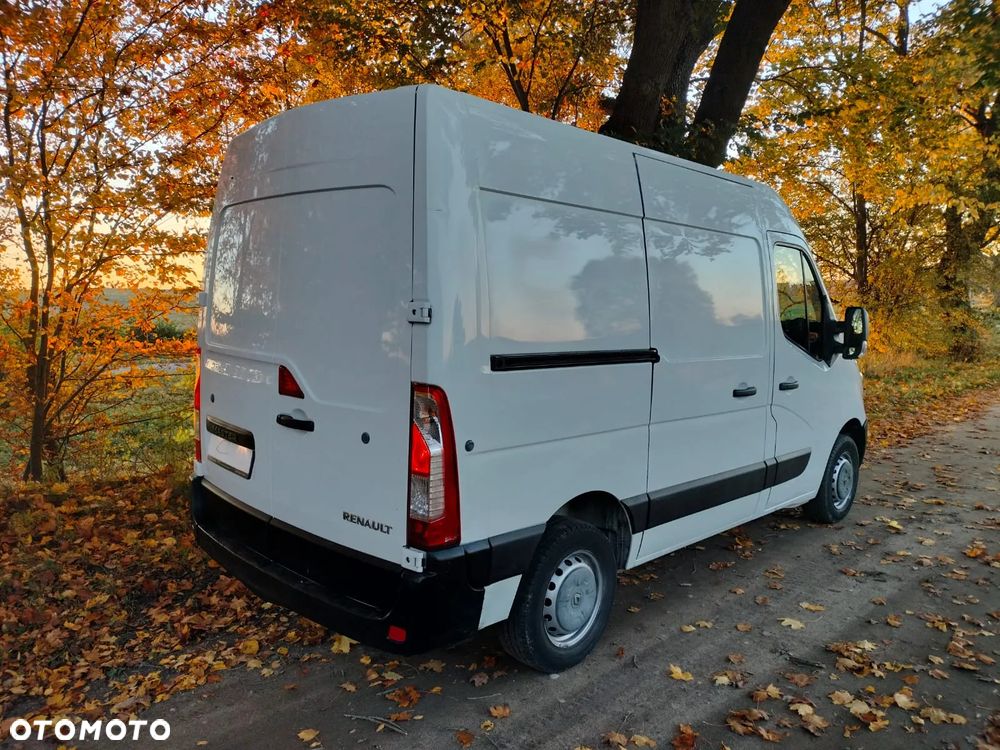 Renault master - 25