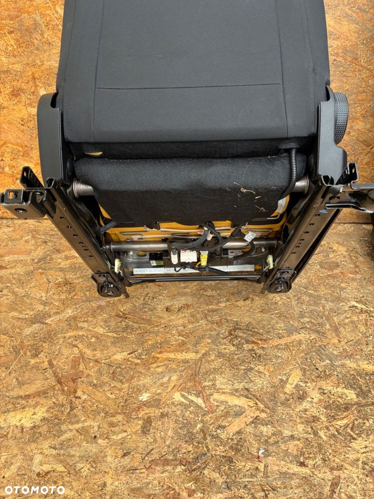 Kia Ceed 2 II Fotel przód Prawy Lewy Kierowcy Pasażera Kanapa siedzenia Tyl - 12