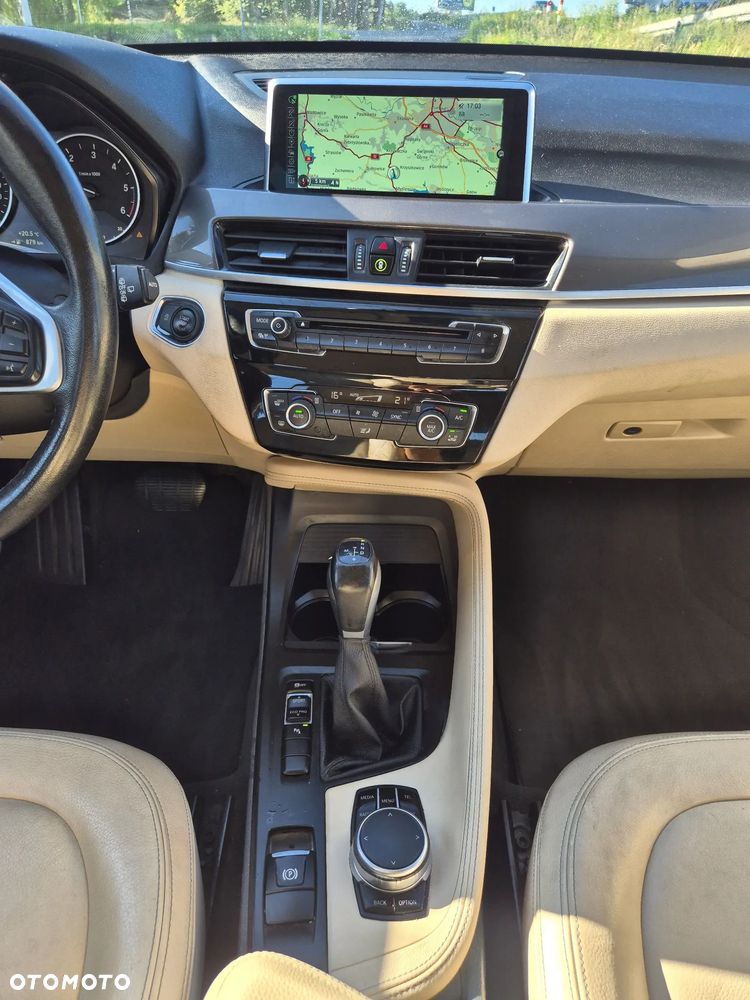 BMW X1 xDrive20d xLine sport - 22