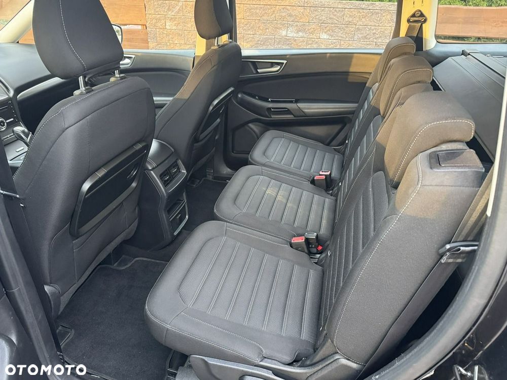Ford Galaxy - 13