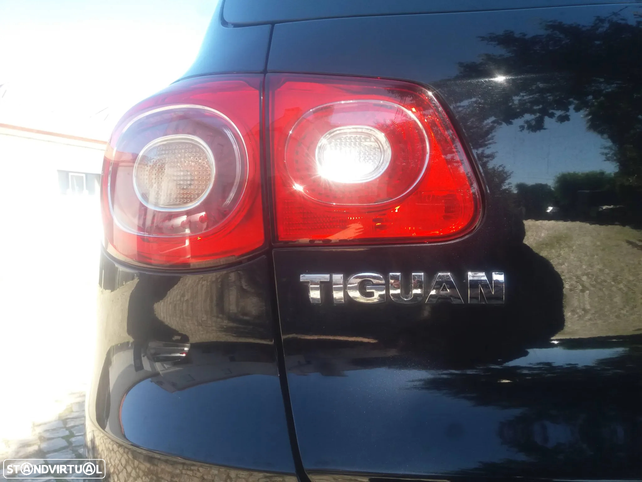 VW Tiguan 2.0 TDi Sport BlueMotion - 11