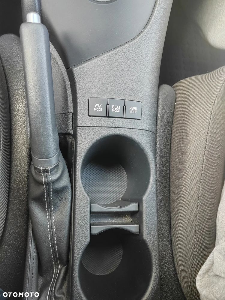 Toyota Auris - 19