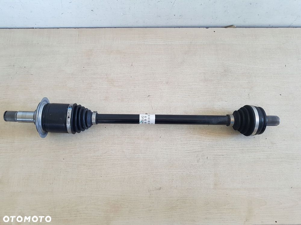 mercedes e 214 amg cle półoś półośka tył a2143504406 - 1