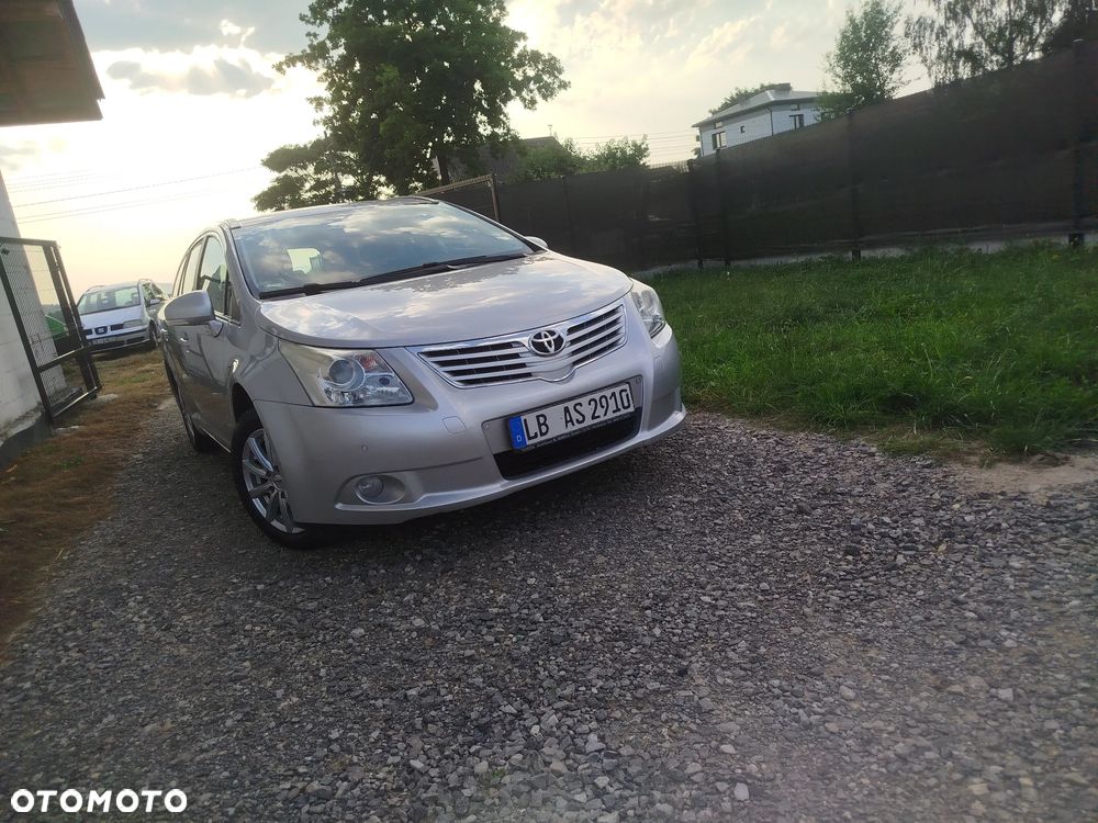 Toyota Avensis 1.8 Sol plus - 6