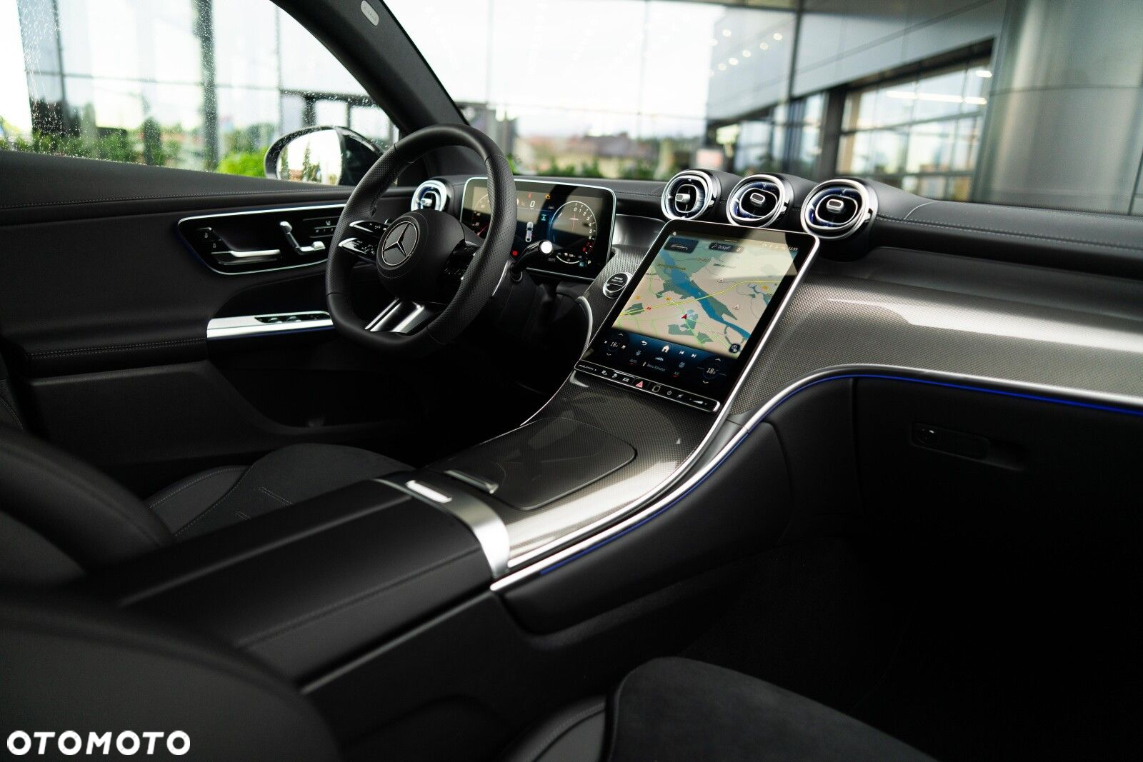 Mercedes-Benz GLC - 27