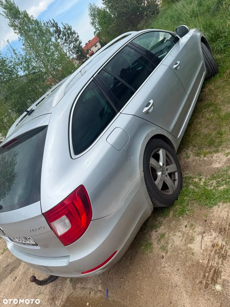 Skoda Superb 2.0 TDI PD Ambition - 2