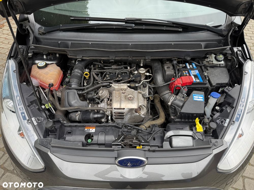 Ford B-MAX - 39