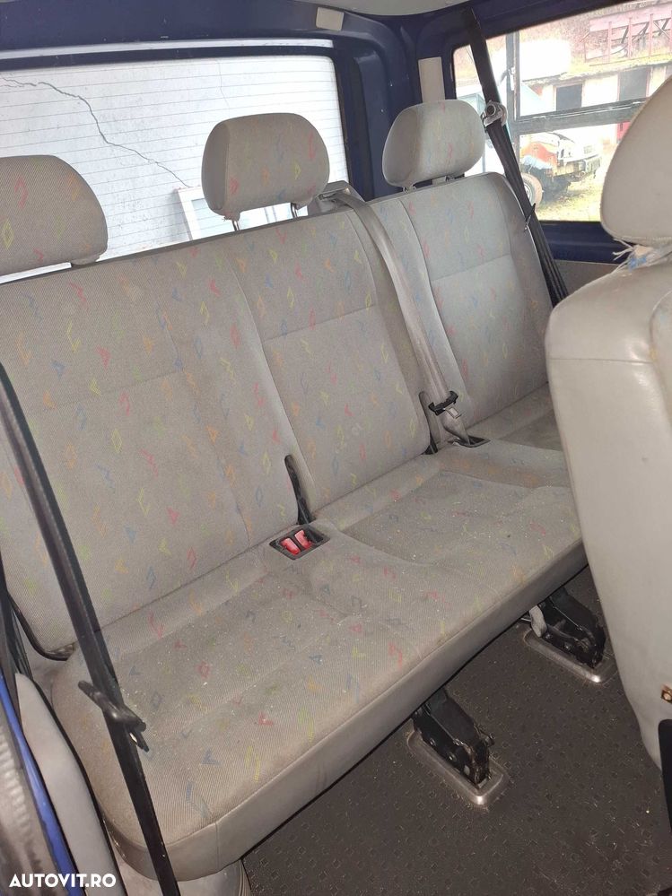 Dezmembrez vw tran.t5 an 2008 motor 2.5 tip bnz 1,9 BRS E4 - 7