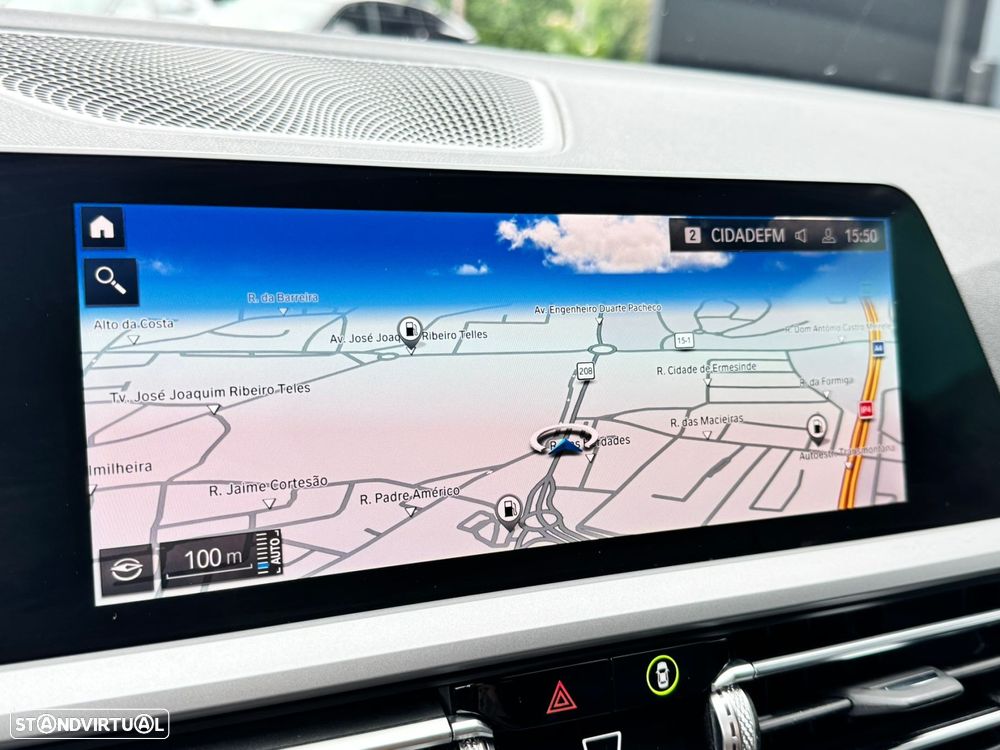BMW 320 e Touring Auto - 33