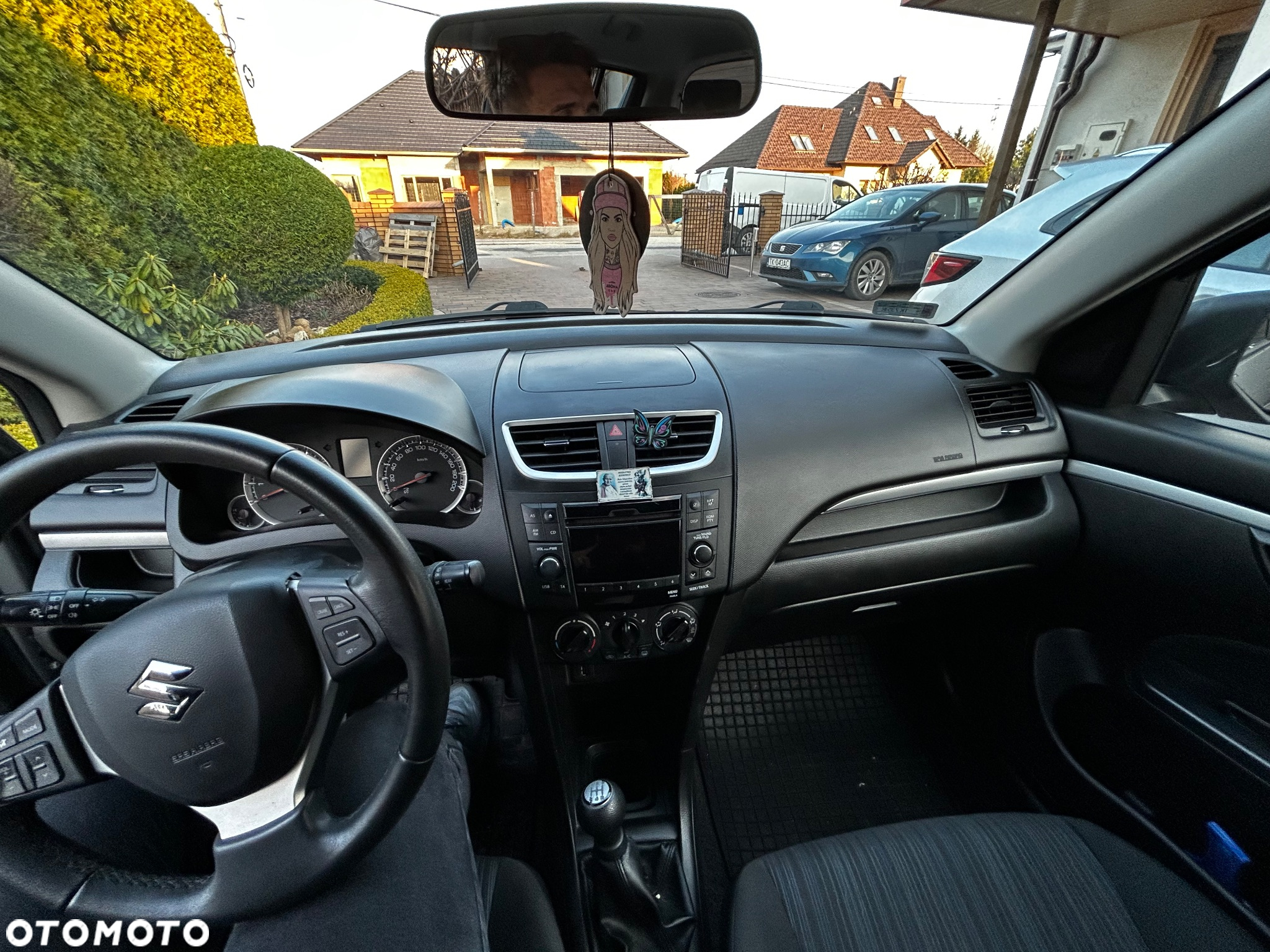 Suzuki Swift - 8