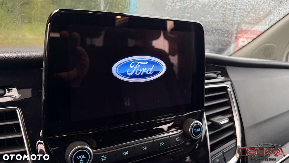 Ford Tourneo Custom - 18