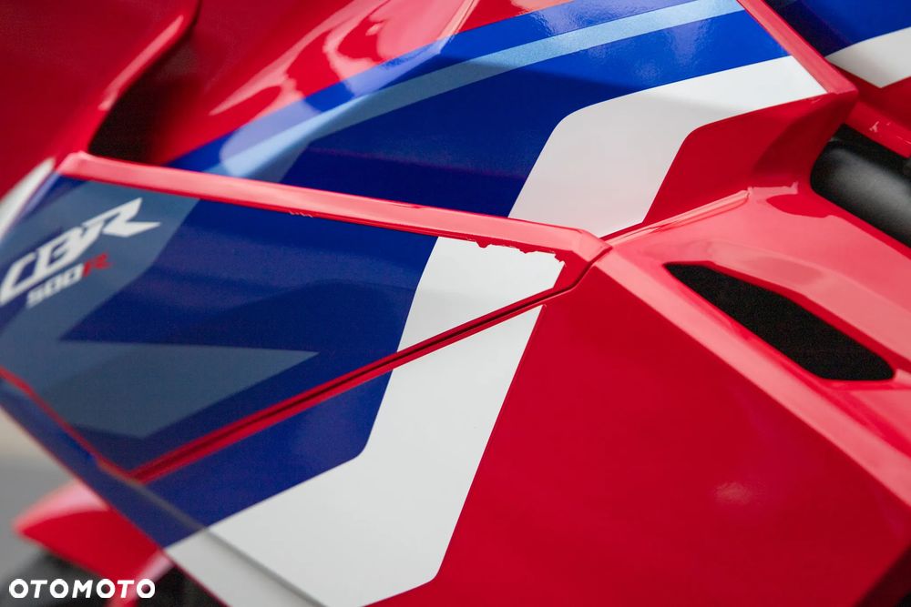 Honda CBR - 36