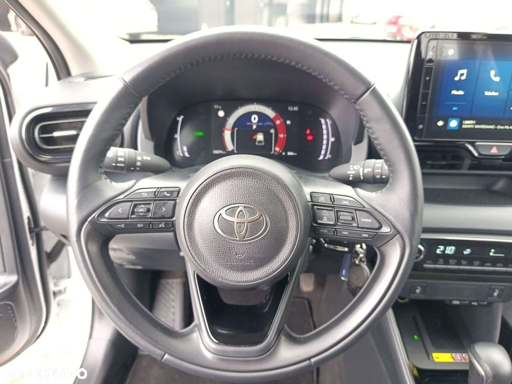 Toyota Yaris Hybrid 1.5 Style - 25