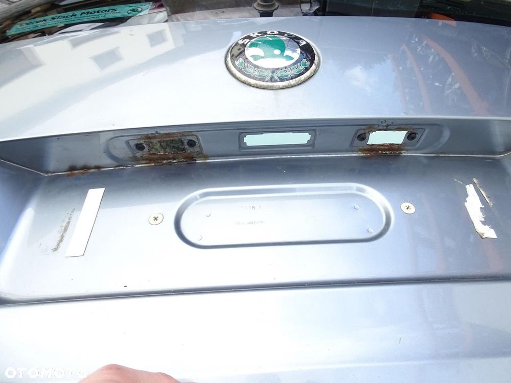 KLAPA TYŁ TYLNA BAGAŻNIKA + SZYBA LF8L SKODA YETI I 09-13r - 13