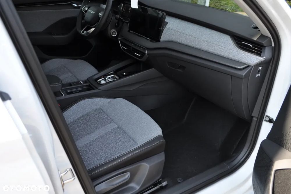 Skoda Octavia 2.0 TDI Essence DSG - 27