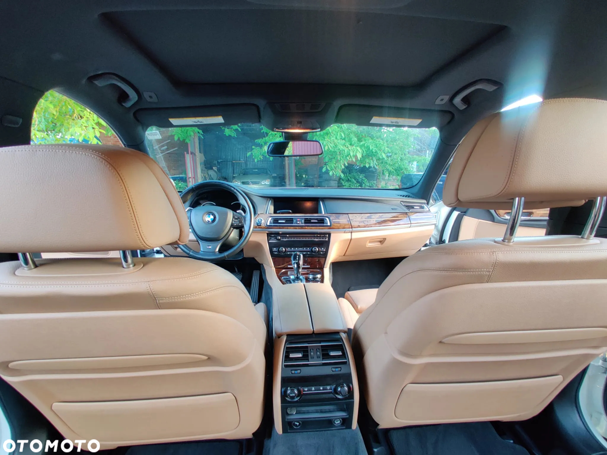 BMW Seria 7 740Li Edition Exclusive - 22