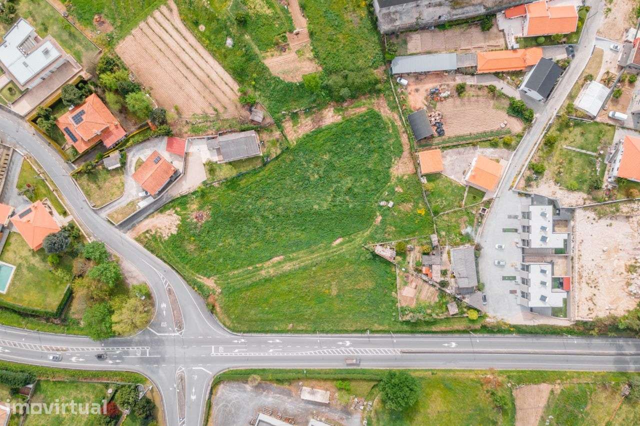 Lote de terreno para venda em Guardizela, Guimarães - Grande imagem: 3/5