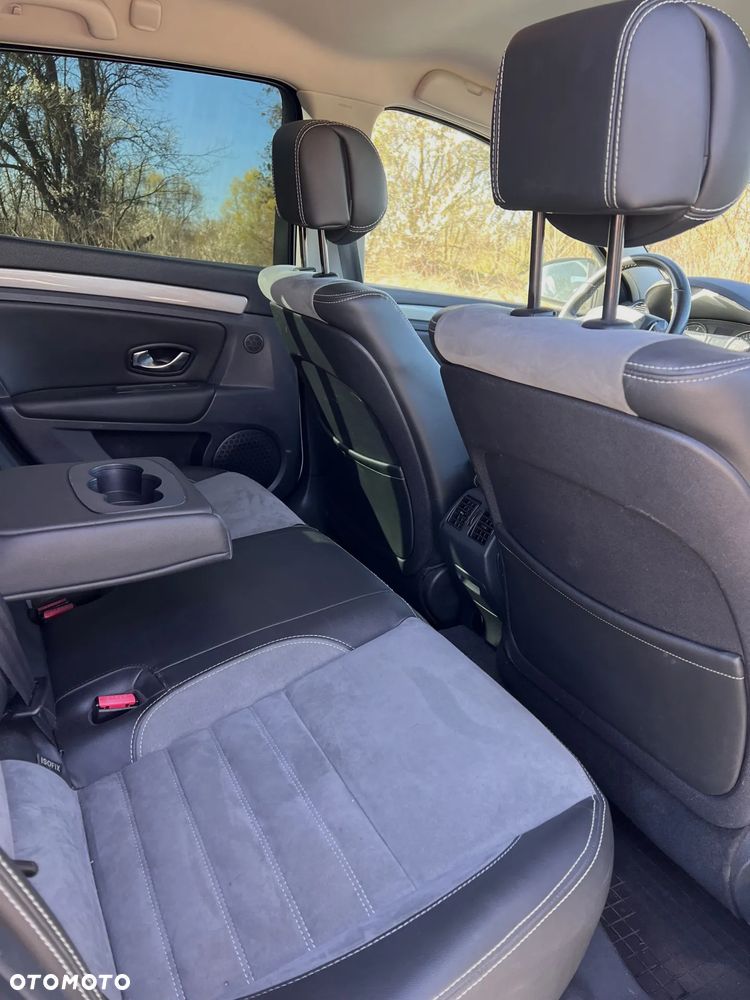 Renault Laguna 2.0 dCi Initiale ESM - 14