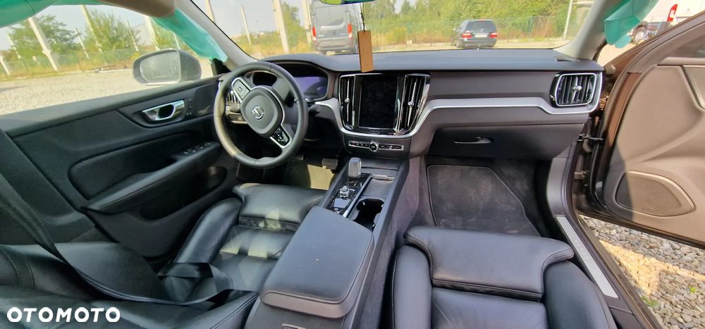 Volvo S60 B4 B Ultimate Dark - 10