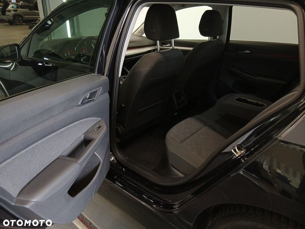 Volkswagen Golf 1.0 eTSI Life DSG - 15