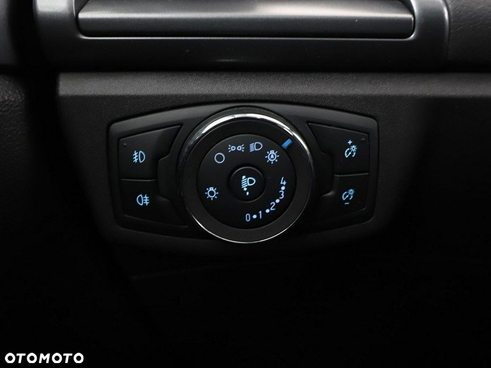 Ford Mondeo 1.5 EcoBoost Trend - 35