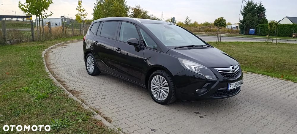Opel Zafira - 9