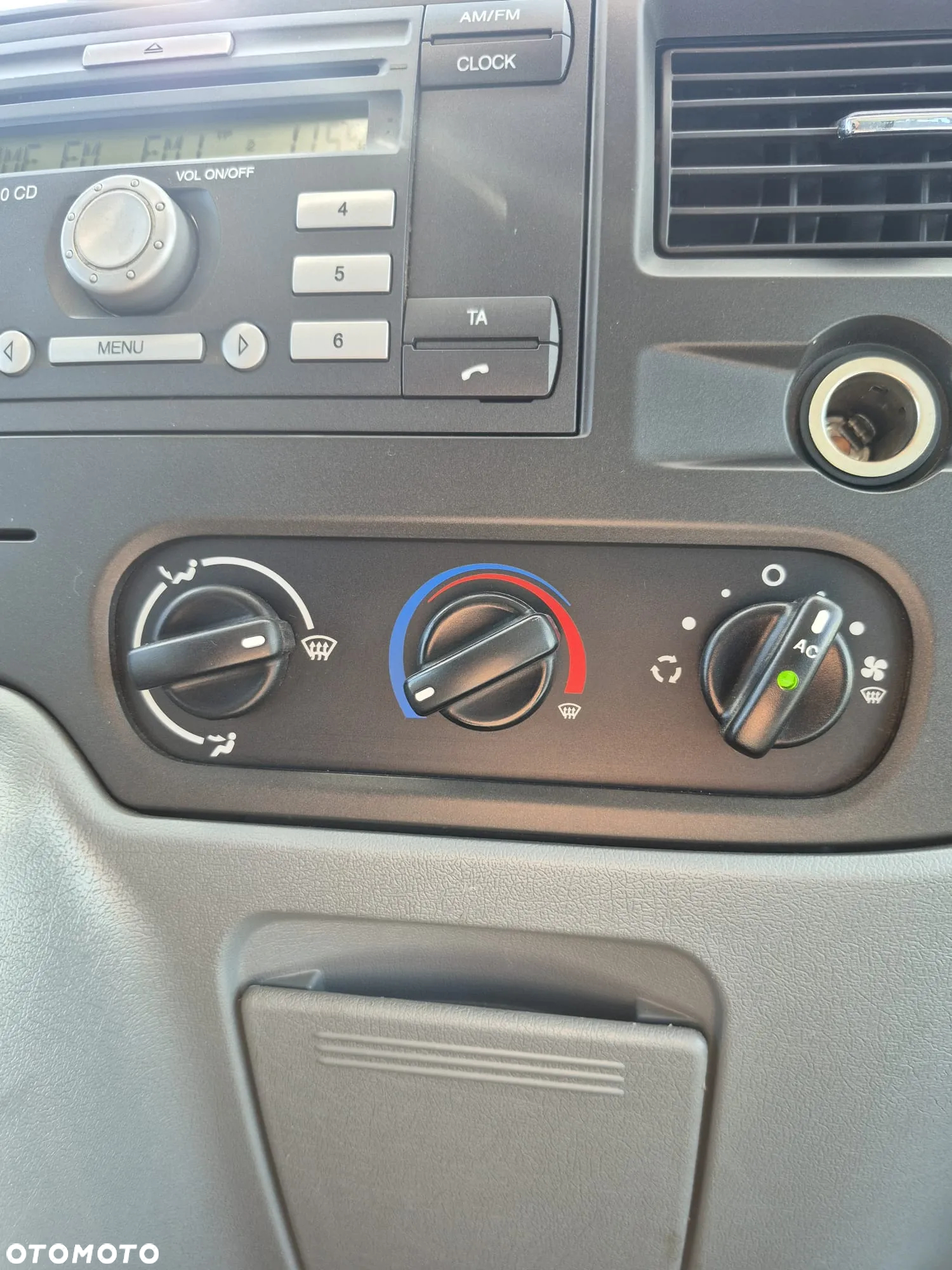 Ford Transit - 40
