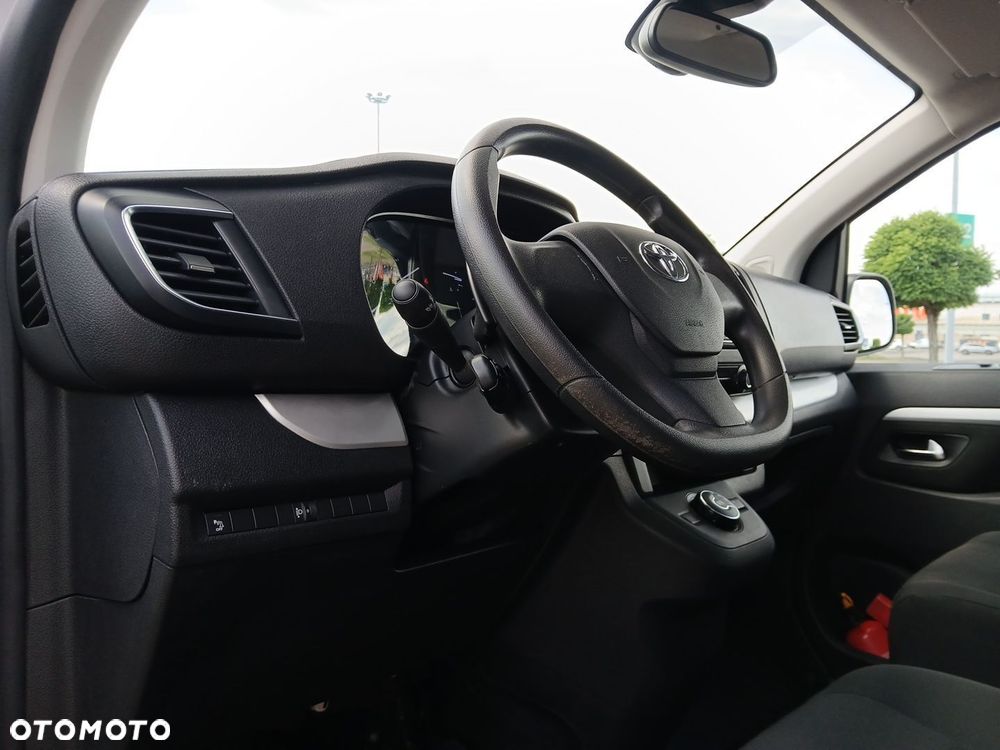 Toyota Proace Verso 2.0 D4-D Long Business - 23