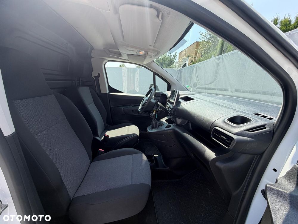 Opel Combo - 23