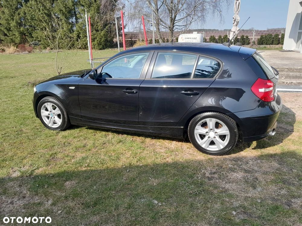 BMW Seria 1 116d - 5