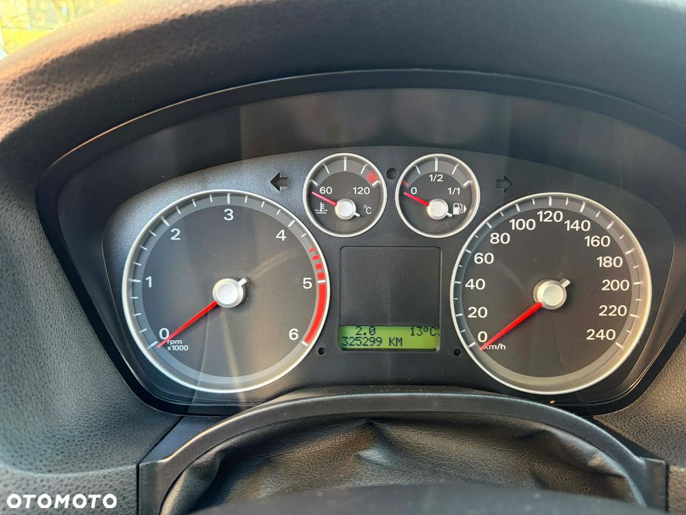 Ford Focus 1.8 TDCi Ambiente - 15