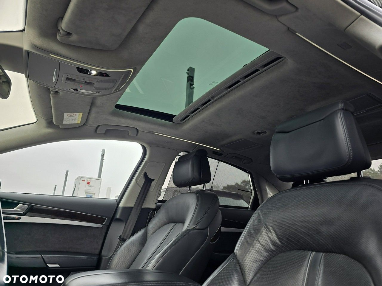Audi A8 - 14
