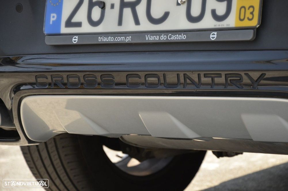 Volvo V40 Cross Country 2.0 D2 Kinetic - 4